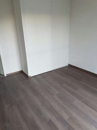 Sol aspect parquet dans un logement